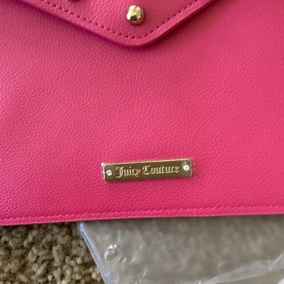 New Juicy Couture Pink Faux Leather Envelope Clutch Purse w/ Gold Studs - Picture 3 of 6